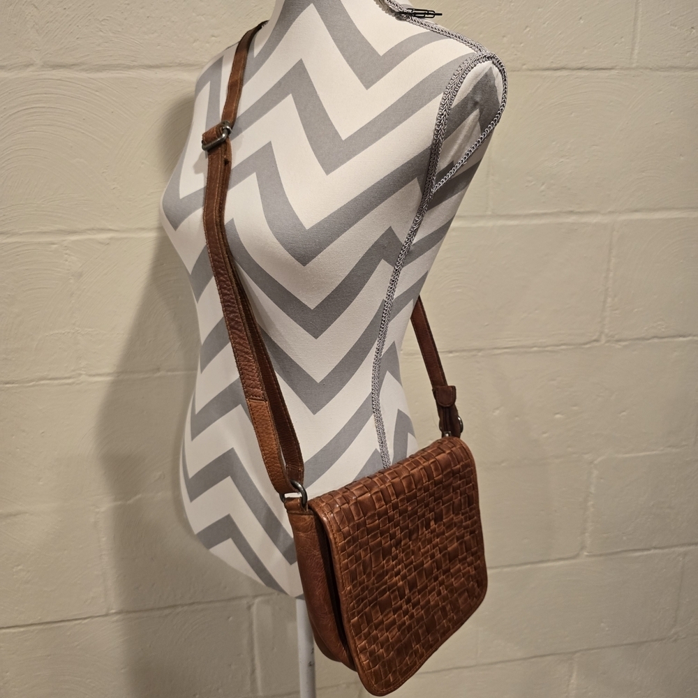 Vilenca Holland Woven Leather Crossbody Saddle Bag Purse Brown Boho Western. - Picture 3 of 13